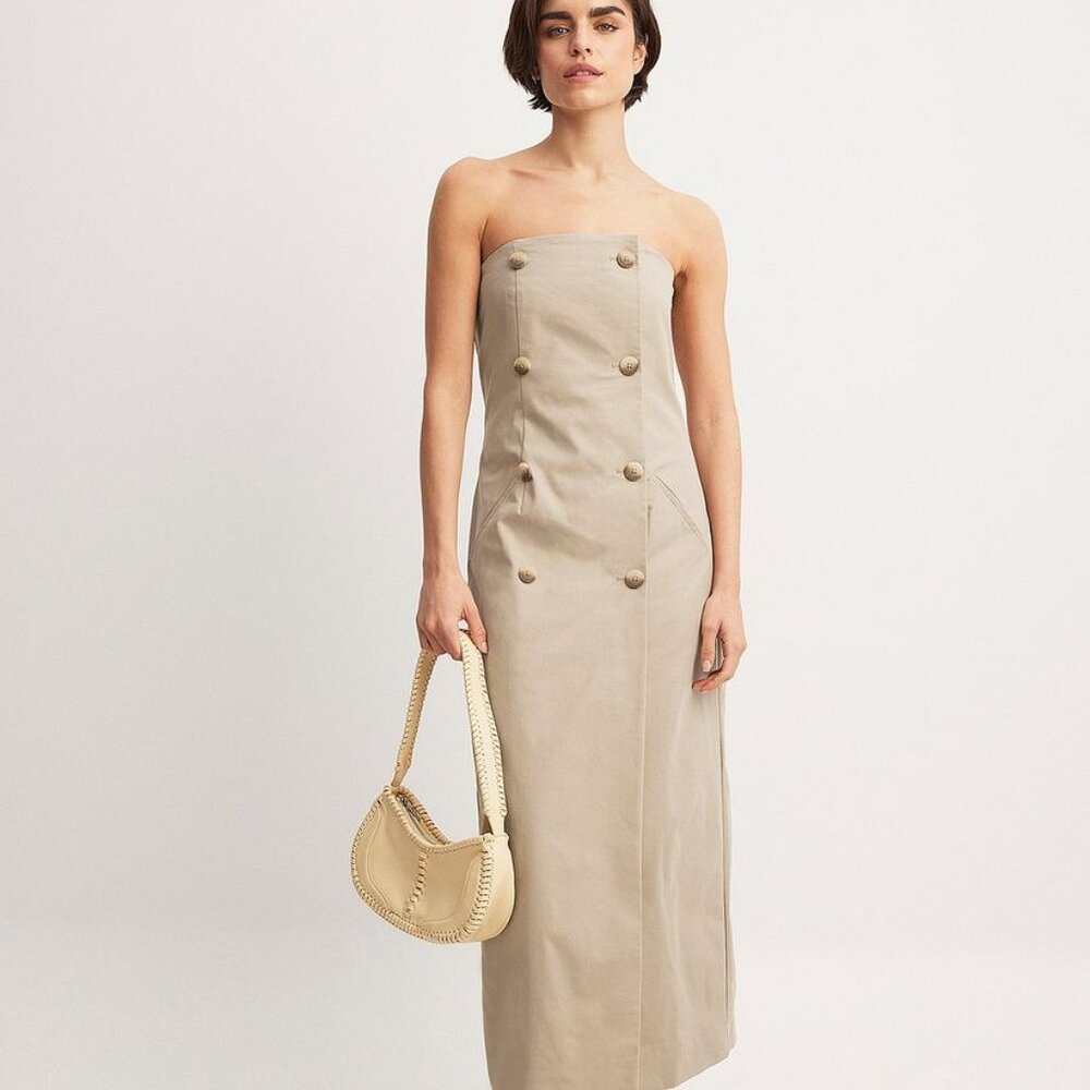 NA-KD NEW - Gabardine Strapless Buttoned Maxi Dress
